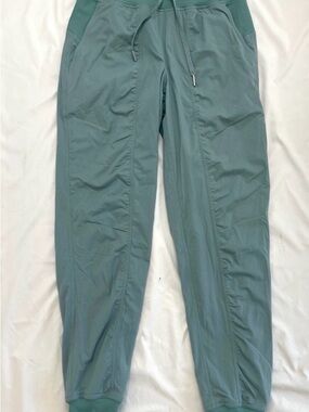 Women’s lululemon Teal Jogger Pants